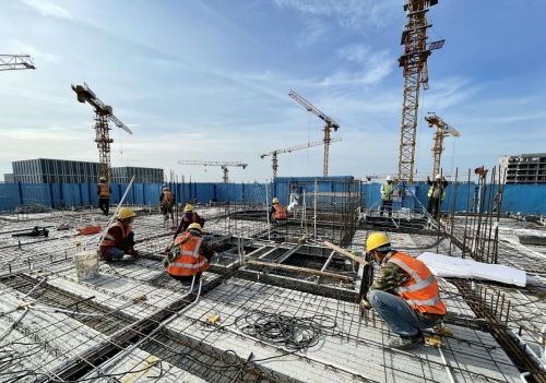 五一不停工，施工保進(jìn)度 房屋建筑和市政基礎(chǔ)設(shè)施項(xiàng)目工程總承包的堅(jiān)守與擔(dān)當(dāng)